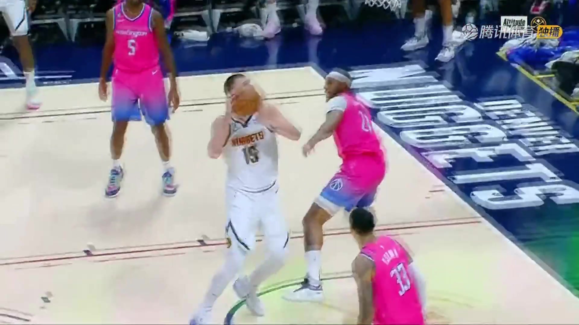 這效率要沖三連MVP？約基奇20中17爆砍43分14板8助5斷皆全隊最高（約基奇砍32分20籃板10助攻）