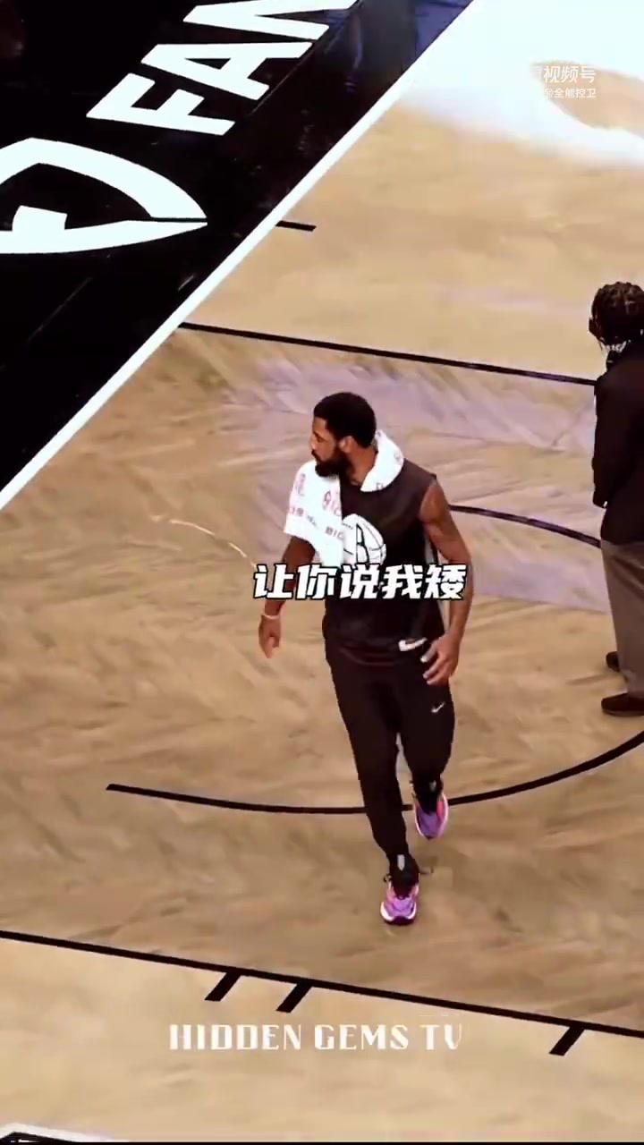 你不對勁！原來(lái)歐文一心想著(zhù)要隔扣杜蘭特，并將其撂倒在地